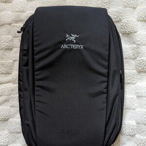 Arcteryx Blade 28L Backpack - EUC